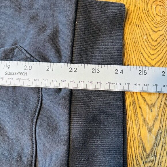 Reebok Sweater Mens Medium Black Casual Pullover Hoodie Sweatshirt - Picture 7 of 12